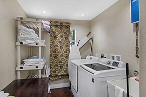 Serenity Palm Perfect Stay for Groups!