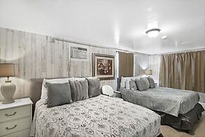 Serenity Palm Perfect Stay for Groups!