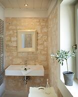 Kallista House - Beautifully Appointed 3 bed Villa