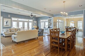 508 Ocean by Avantstay Waterfront, Pool, Beach