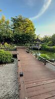 Find Peace - Tiny House in Japanese Garden