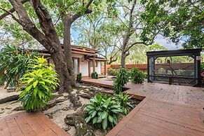 Find Peace - Tiny House in Japanese Garden