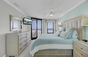 502 Summerhouse by Avantstay Ocean Front Condo w/ Community Pool Acces