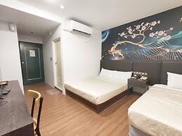 ROYAL BUSINESS HOTEL