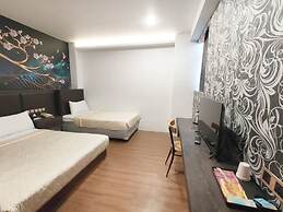 ROYAL BUSINESS HOTEL