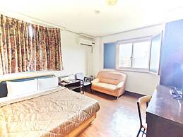 ROYAL BUSINESS HOTEL