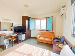 ROYAL BUSINESS HOTEL