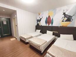 ROYAL BUSINESS HOTEL