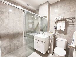 ROYAL BUSINESS HOTEL