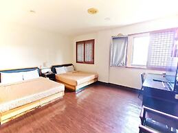 ROYAL BUSINESS HOTEL