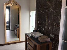 CASA NARROW VILLA - ROTE