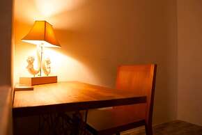 CASA NARROW VILLA - ROTE