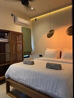 CASA NARROW VILLA - ROTE