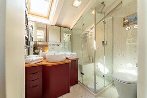 La Porta Rossa by Wonderful Italy