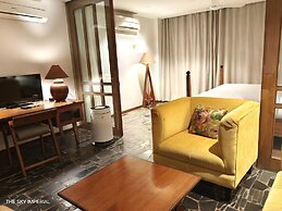 The Sky Imperial Aarivaa Luxury Homestay