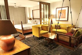 The Sky Imperial Aarivaa Luxury Homestay