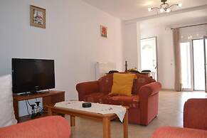 Lovely 3-bed House in Bali