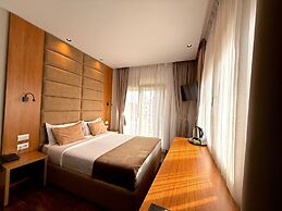 Olivia's Hill Resort