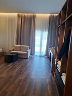 Olivia's Hill Resort