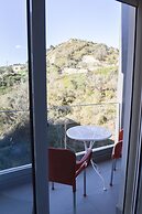 Olivia's Hill Resort