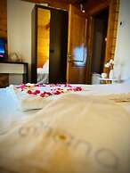 Ohana Boutique Hotel