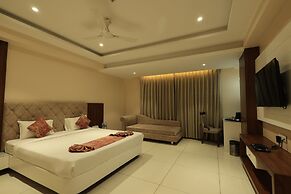 Krishna Hotel And Resort