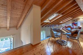 Aglaia Luxury Lake View by Wonderful Italy