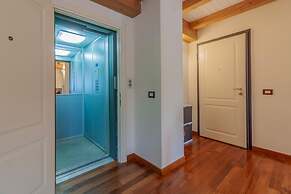 Aglaia Luxury Lake View by Wonderful Italy