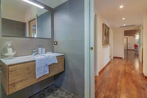 Aglaia Luxury Lake View by Wonderful Italy