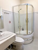 Le Petit Paris Hotel