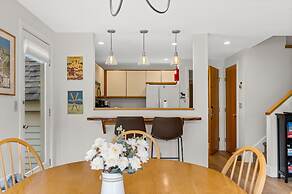 Beautiful 2br/2ba Fall Line Condo W/ Mountain Views, Pool, Hot Tub, Sa