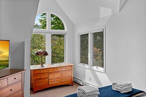 Beautiful 2br/2ba Fall Line Condo W/ Mountain Views, Pool, Hot Tub, Sa