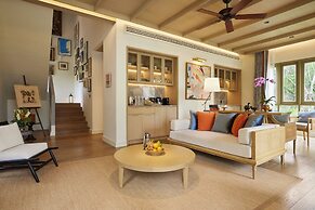 Charras Bhawan Hotel and Residences