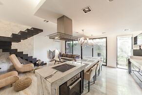 Black House Aldea Zama