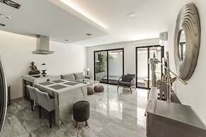 Black House Aldea Zama