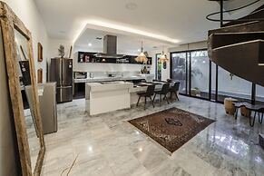 Black House Aldea Zama