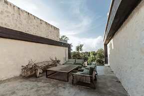 Black House Aldea Zama