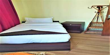 MeroStay012 Hotel Thousand