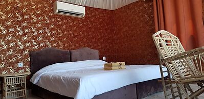 Glamping at wadi rum under the sun