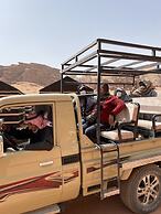 Glamping at wadi rum under the sun