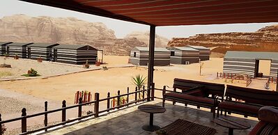 Glamping at wadi rum under the sun