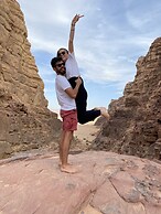 Glamping at wadi rum under the sun