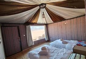 Glamping at wadi rum under the sun