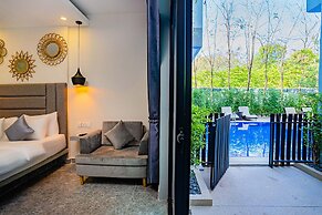 Rainforest Hotel by NSUN