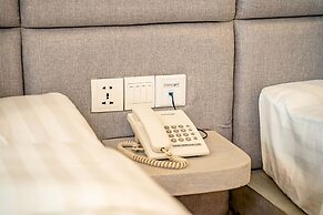 Rainforest Hotel by NSUN