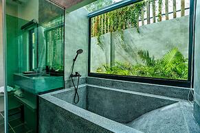 Rainforest Hotel by NSUN