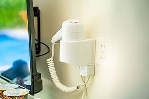 Rainforest Hotel by NSUN