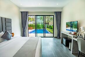 Rainforest Hotel by NSUN