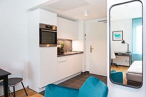 SERVENTO Boardinghouse