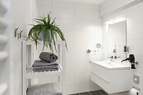 SERVENTO Boardinghouse